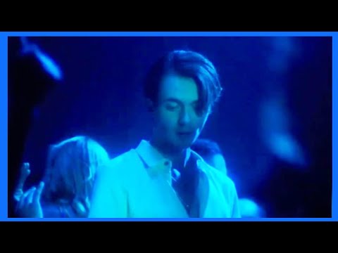 Jaloo ft. Lia Clark - Movimentá (com letra)