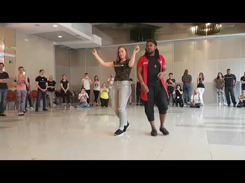 Laurent Kizomba Musicality Demo after workshop #KizzAfro2019