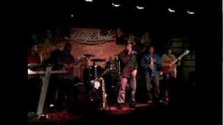 Raw footage of Del Travar and Jazz artist Brian Lenair-
