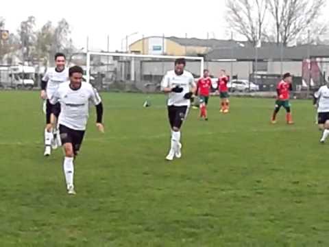 Drömmål i division 7  - se bicykletan i mötet mellan Medina IF-Teckomatorp SK