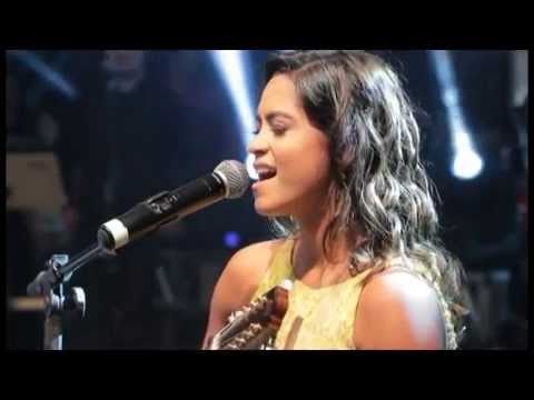 Lucy Alves - Sabiá