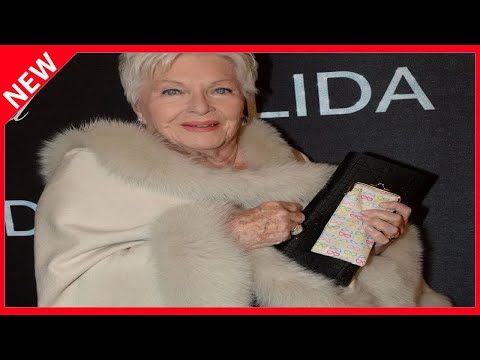 Line Renaud engagée : cette triste prédiction d'Elizabeth Taylor qui s'est réalisée