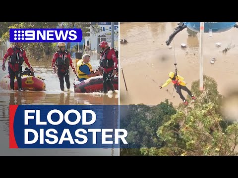 NSW towns cut off as flood emergency continues | 9 News Australia