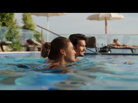 Visit five-star Bluesun Hotel Jadran in Tučepi, where luxury meets the Adriatics