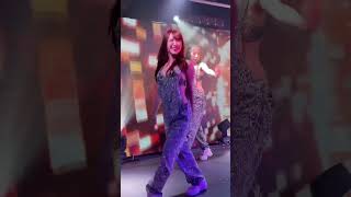 バーレスクTS/J-POPメドレーダンス