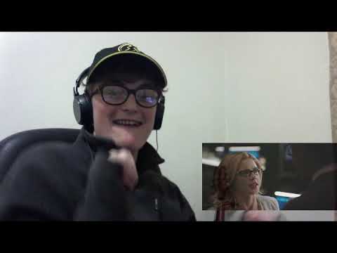 Arrow S07E22 You Have Saved This City reaction