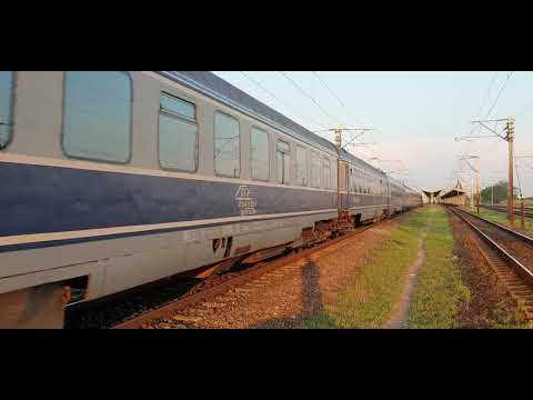 Trenul sezonier IR 1945 Mangalia - Satu Mare, 945 km, 18 ore