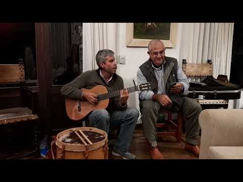 Josué Escudero y Santiago Rivero en Los Guayacanes - "Descansá Viejita"