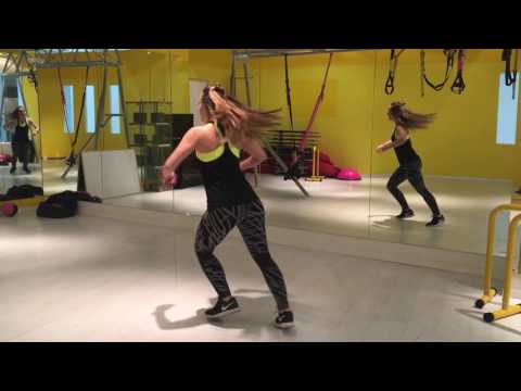 Zumba class with Ellie - yo voy pa encima- Luis Enrique