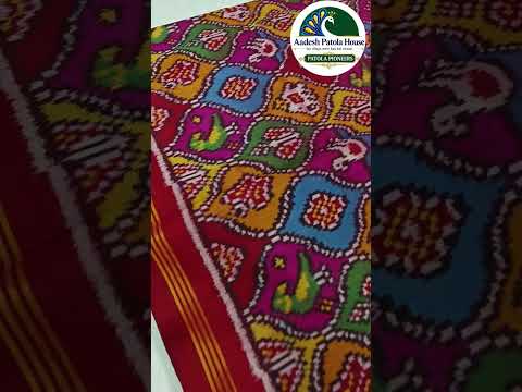 Red Multi Animal Motifs with Temple Pallu Single Ikat Patola Saree with Blouse Piece (8 Ply Silk)