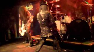 Murderdolls - Intro/Chapel Of Blood House Of Bricks HD