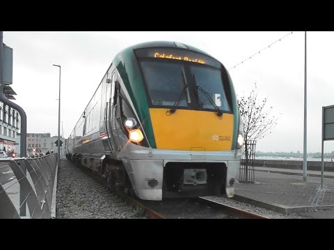 Irish Rail 22000 Class Intercity Train 22362 - Wexford Town, Ireland