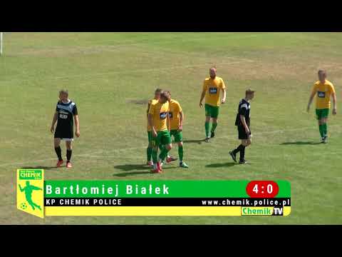 Kulisy oraz bramki z meczu KP Chemik Police - Błękit Pniewo