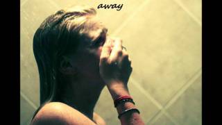 Michelle Featherstone - Coffee And Cigarettes Lyrics