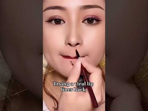 "Lip liner ne pure lips ka shape hi badal diya !?shocking 🤯😱#lipstick #shorts #explore #lips #makeup
