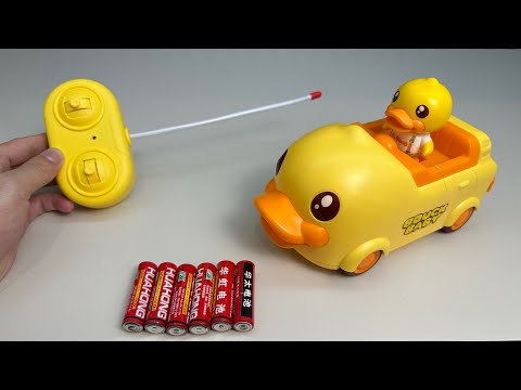 Unboxing R/C spray tank, RC yellow duck car, RC sports car, RC formula racing car, dancing robot