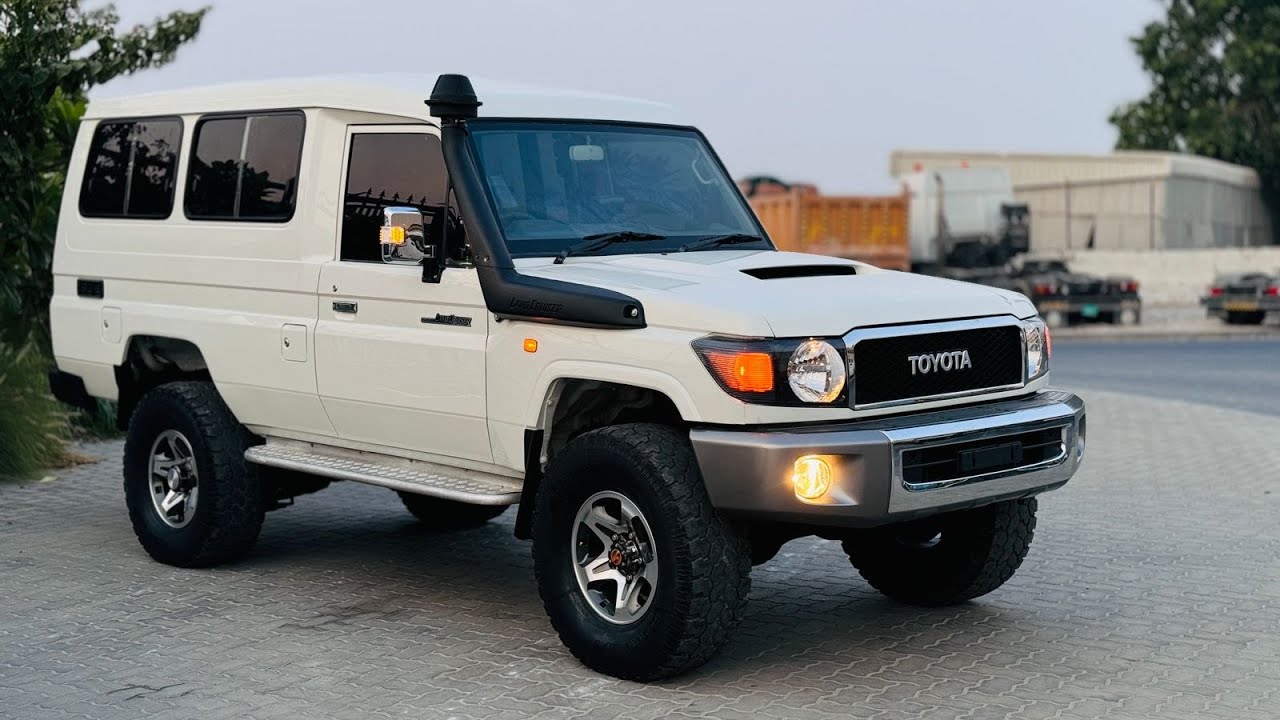 تويوتا لاند كروزر 70 - video