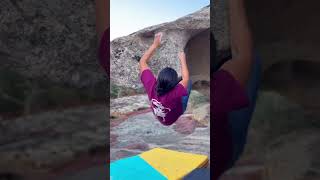 Video thumbnail of Lu Lupu, 6a+. Arzachena