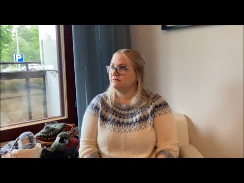 Episode 9- A bit of a knitting frenzy and five new cast ons!