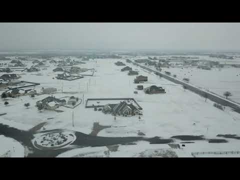 Winter Storm Uri: Rancho Lorena Subdivision In Lorena, Texas - Part 1 (February 17, 2021)