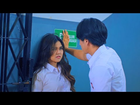 Nostalgia SMA - Indy Rusady