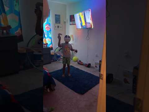 Mr Creeper man please won’t ya leave me alone 😭