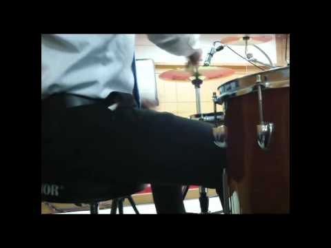 DW The Collector's Series Birch Snare Drum With ZOOM Q3HD.avi