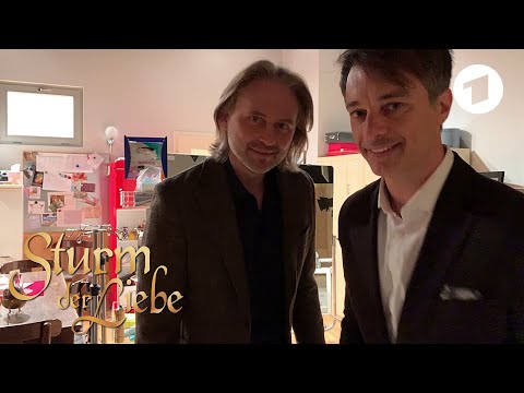 Hinter den Kulissen: Backstage bei der Textprobe von Erich und Lorenzo | Sturm der Liebe