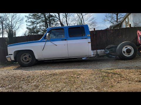 Big Shirley stuck in the yard