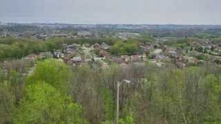 preview picture of video 'Short Tour of Escarpment Views over Stoney Creek, Ontario'