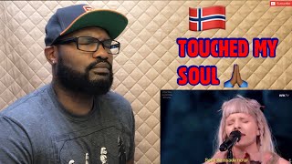 AURORA “LITTLE BOY IN THE GRASS” | REACTION