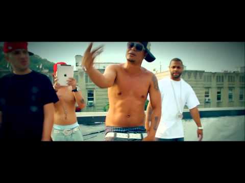 R-1 La Esencia - (Un Corito Freestyle) (Official Video)