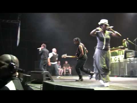 James Ross @ TobyMac Band - "ToodieFunk on Bass" - Jross-tv