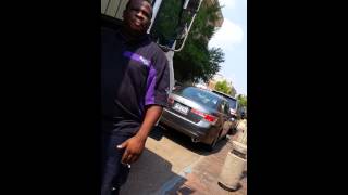 FedEx    Blind, overworked or just doesn't care?