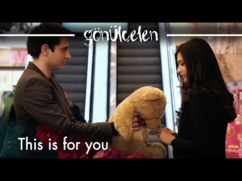 Murat buys a teddy bear to Hasret - Episode 71 | Becoming a Lady