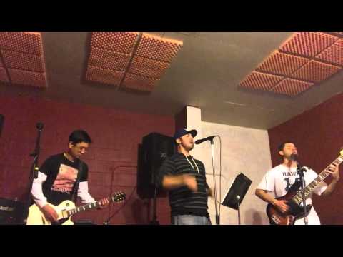 RATM bombtrack (rehearsal) getting stuff together before we perform, fine tuning shit.