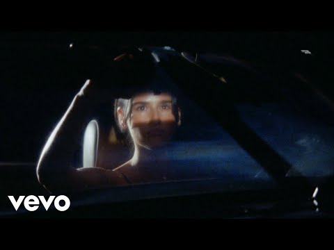 Rozzi - Hold Tight (Official Video)