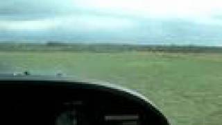 preview picture of video 'Cessna 172 landing in Medulin (LDPM), Croatia'