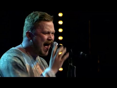 Kan Rolf Öhléns nya stil i Idol 2014 få Alexander Bard på fall? - Idol Sverige (TV4)