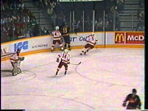 [Vintage] Dana Murzyn drills Vladimir Krutov