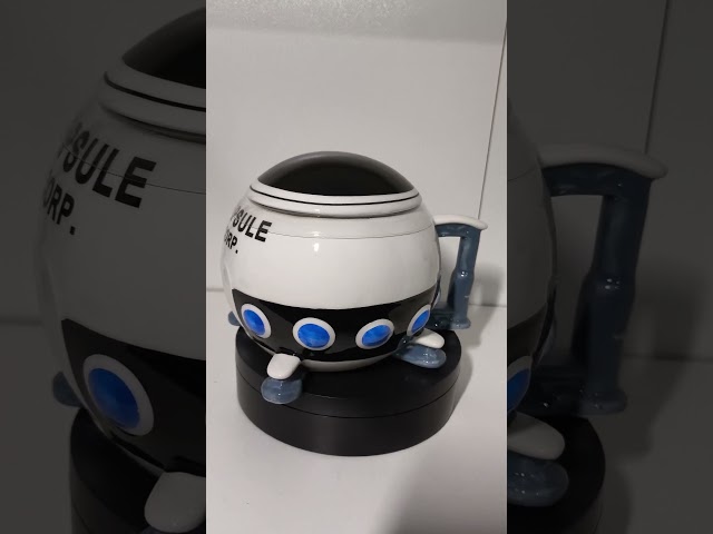 Vídeo relacionado con Dragon Ball - Vaisseau Capsule Corp - Mug 3D 550ml