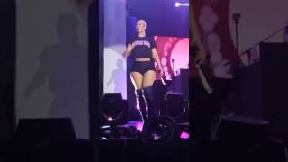 MY WORLD - Iggy at the Palace &#39;17