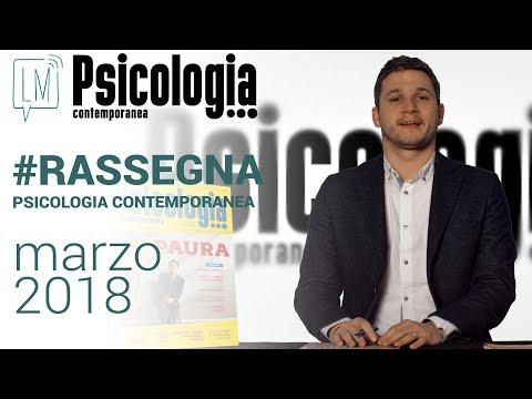 Il pigmentary nota su una faccia da epatite con Le rassegne di candeggiare la crema di un belit