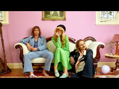 ILUKA ft. Lime Cordiale - Mess (Official Music Video)