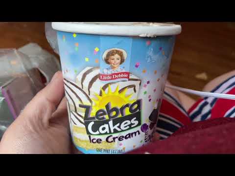 Taste review of little Debbie’s zebra cakes ice cream