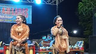 Download lagu Tari Remo karawitan Bintang aji laras live kromong ngusikan Jombang  mp3