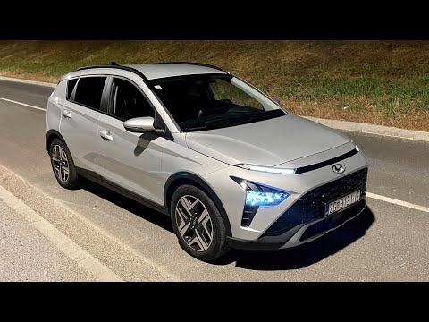NEW Hyundai Bayon 2022 - LED lights test & demonstration