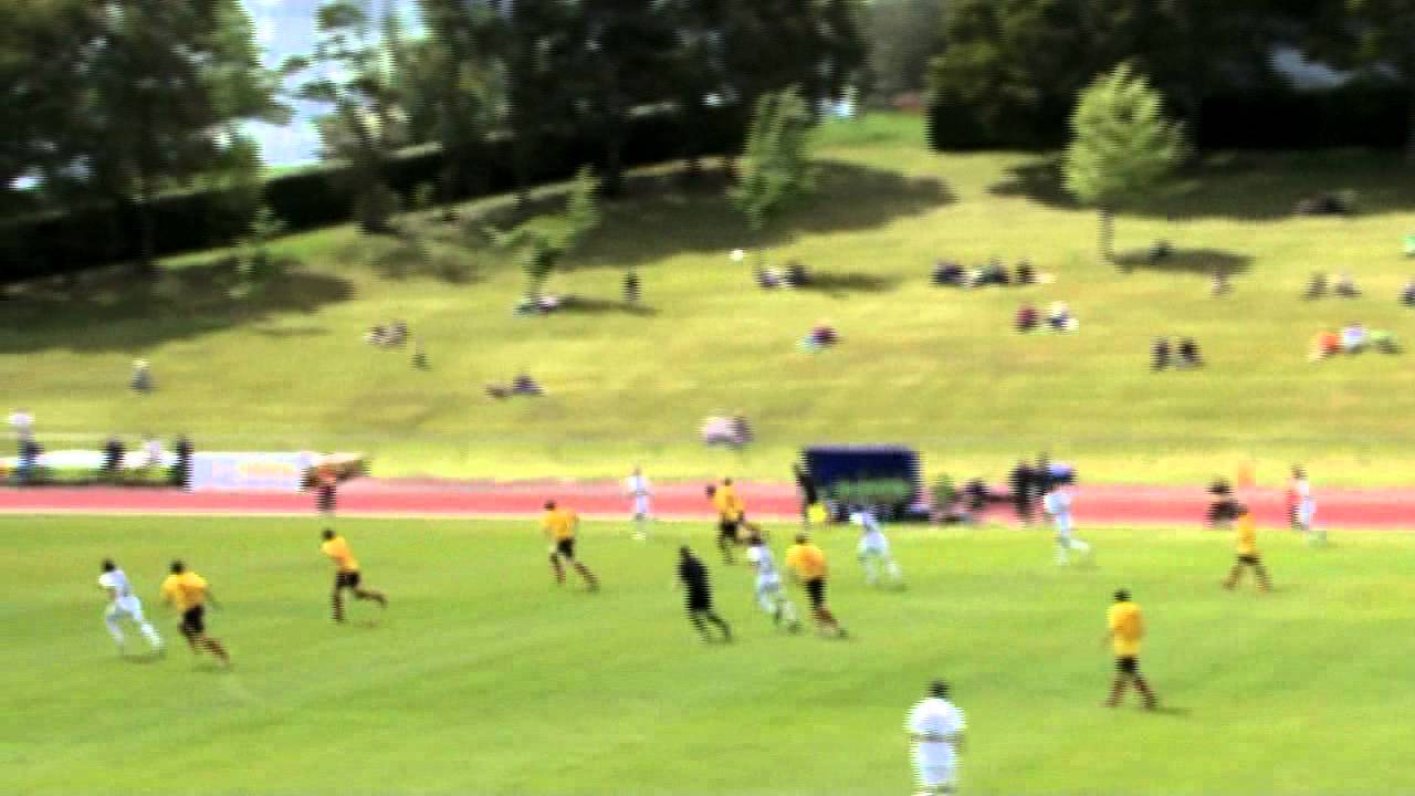 Waikato FC v Auckland City, 23 October 2011.mov