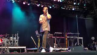 Jeremy Zucker - all these kids are depressed (Live at Summerfest 2018)