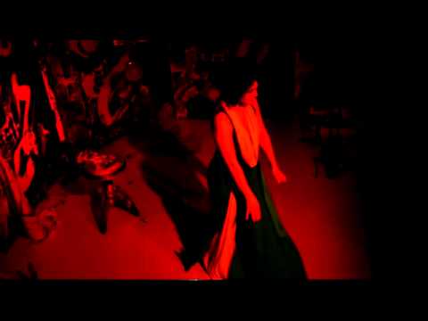 Paolo Ferrari Il teatro dell'oggetto mancato Io-dimentico/Oblida